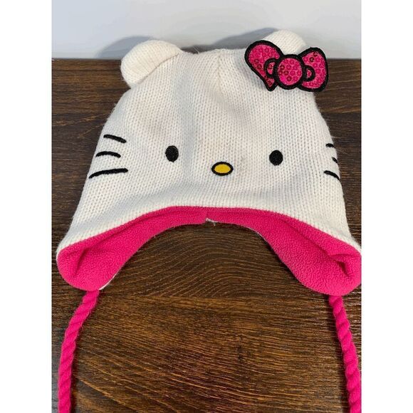 Sanrio Hello Kitty Tassle Knit Girls Beanie Bow Acrylic Pink White Size 4-16 - Picture 4 of 4